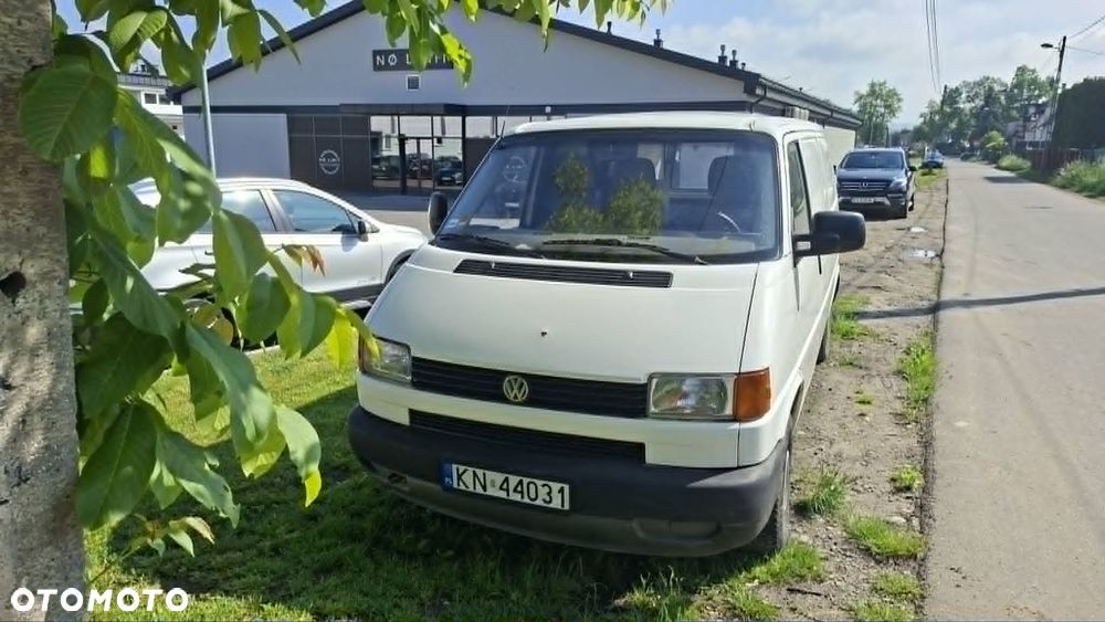 Volkswagen Transporter - 2