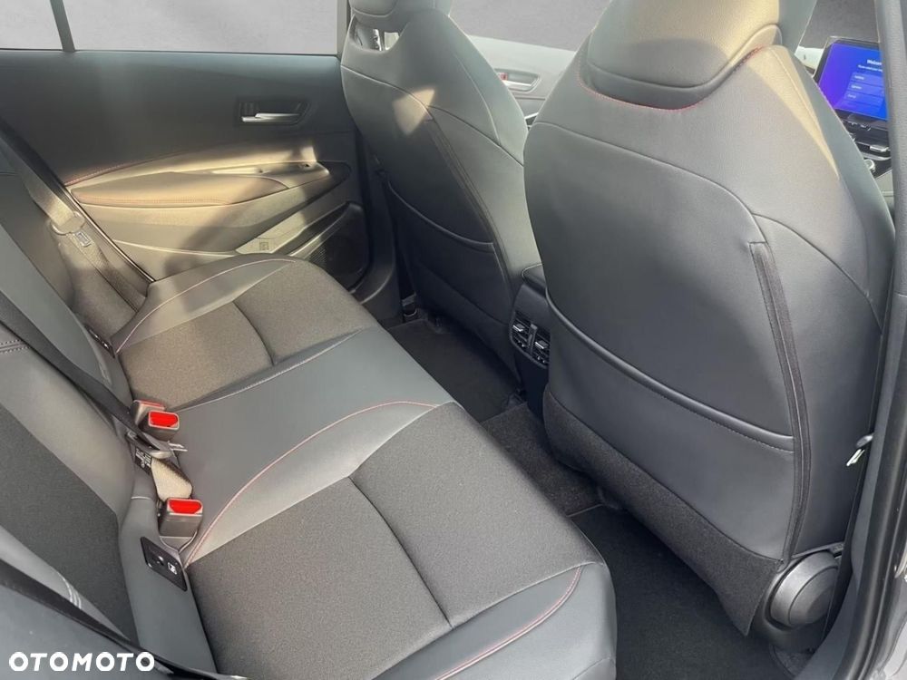 Toyota Corolla - 9