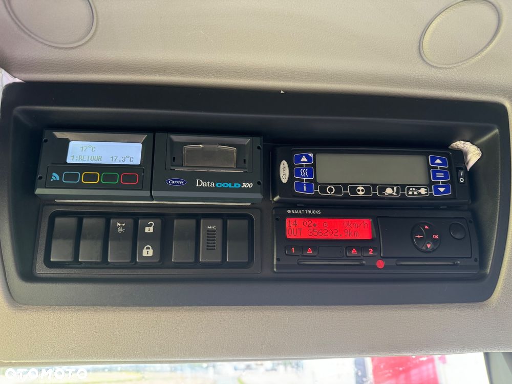 Renault D16 // AGREGAT CARRIER SUPRA 850 // SUPER STAN - 19