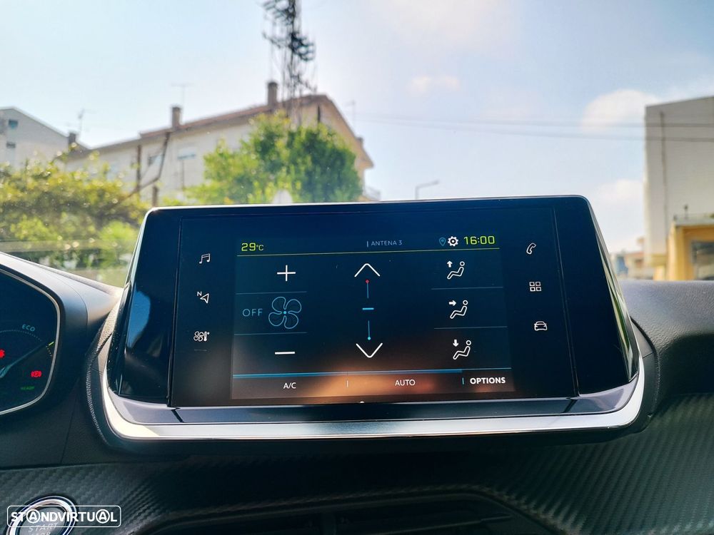 Peugeot e-208 50 kWh Active Pack - 14