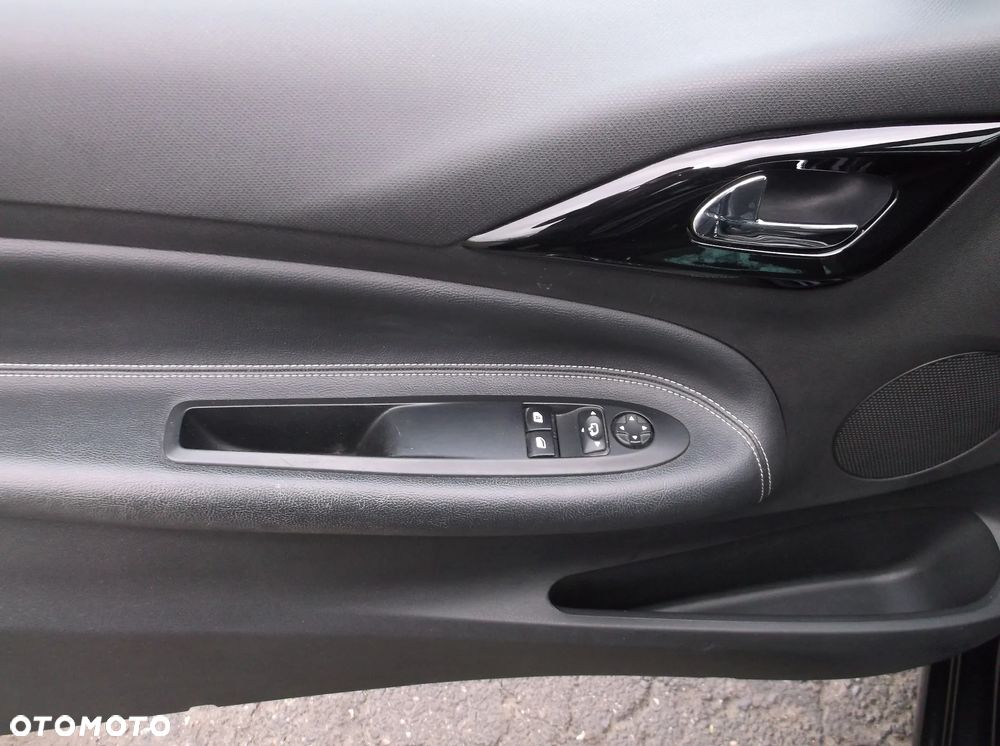 Citroën DS3 THP 155 SportChic - 18