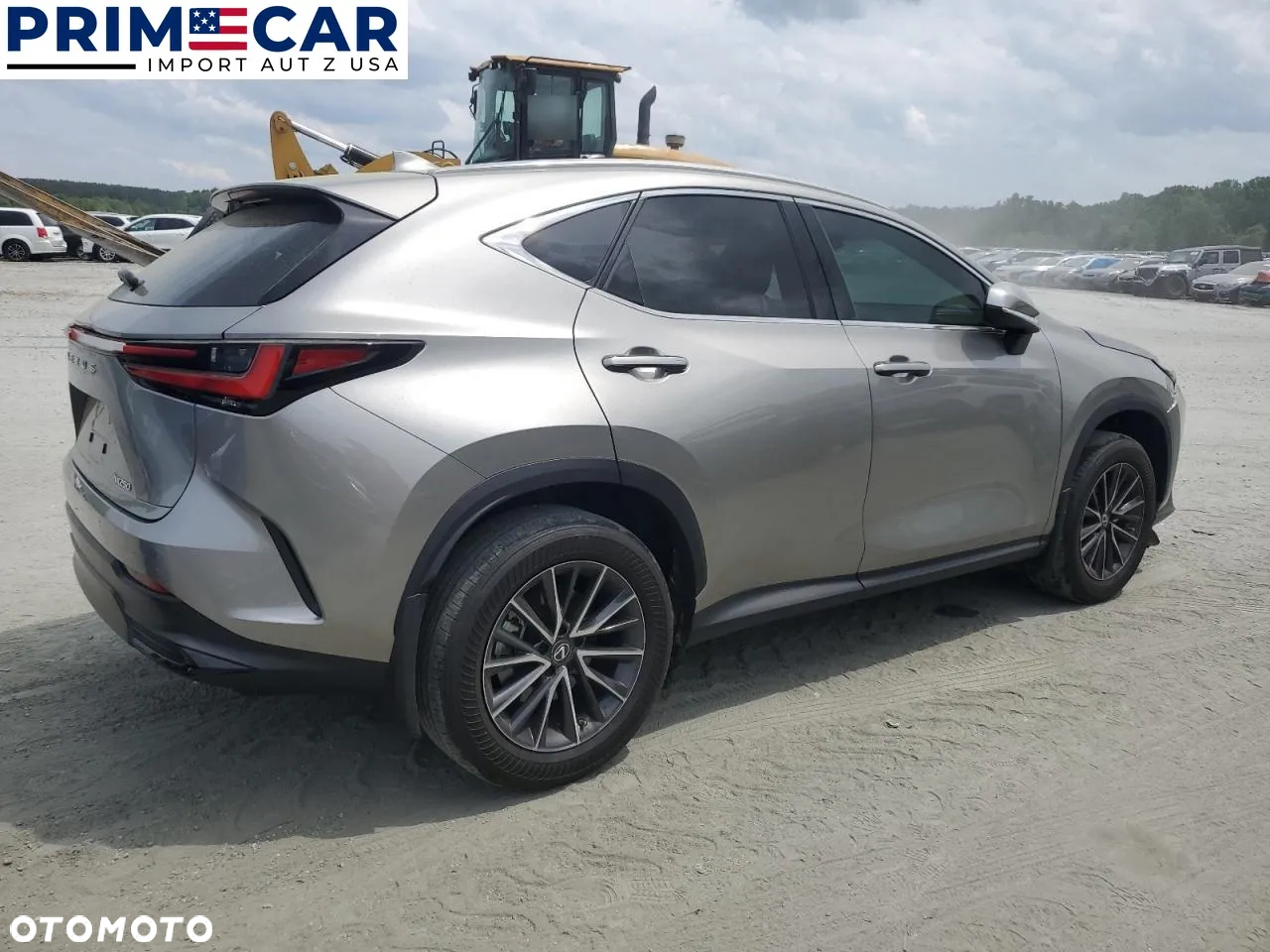 Lexus NX - 3