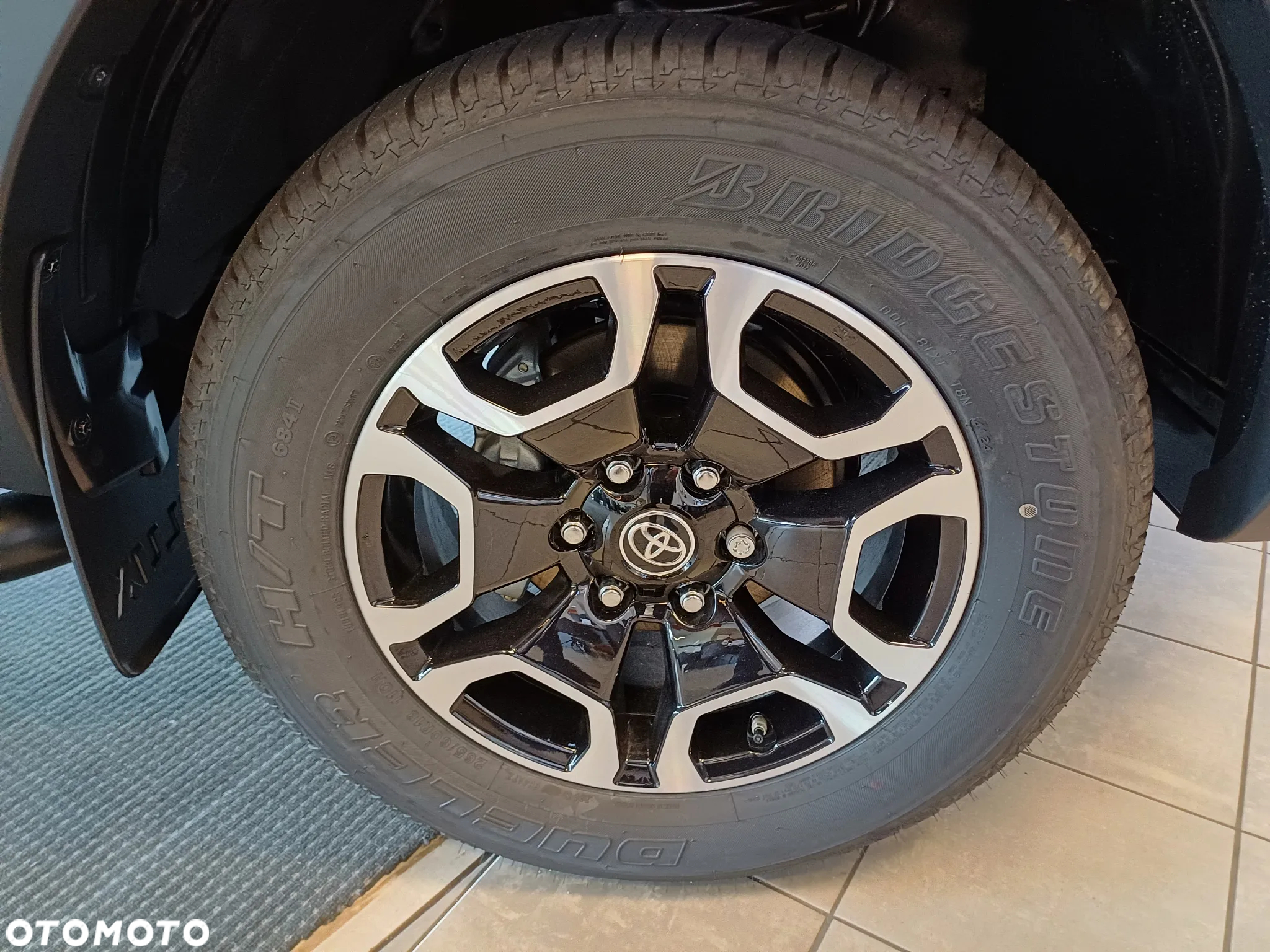 Toyota Hilux 2.8 D-4D mHEV Double Cab Executive 4x4 - 10