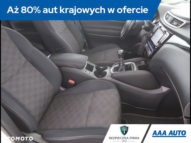 Nissan Qashqai - 10