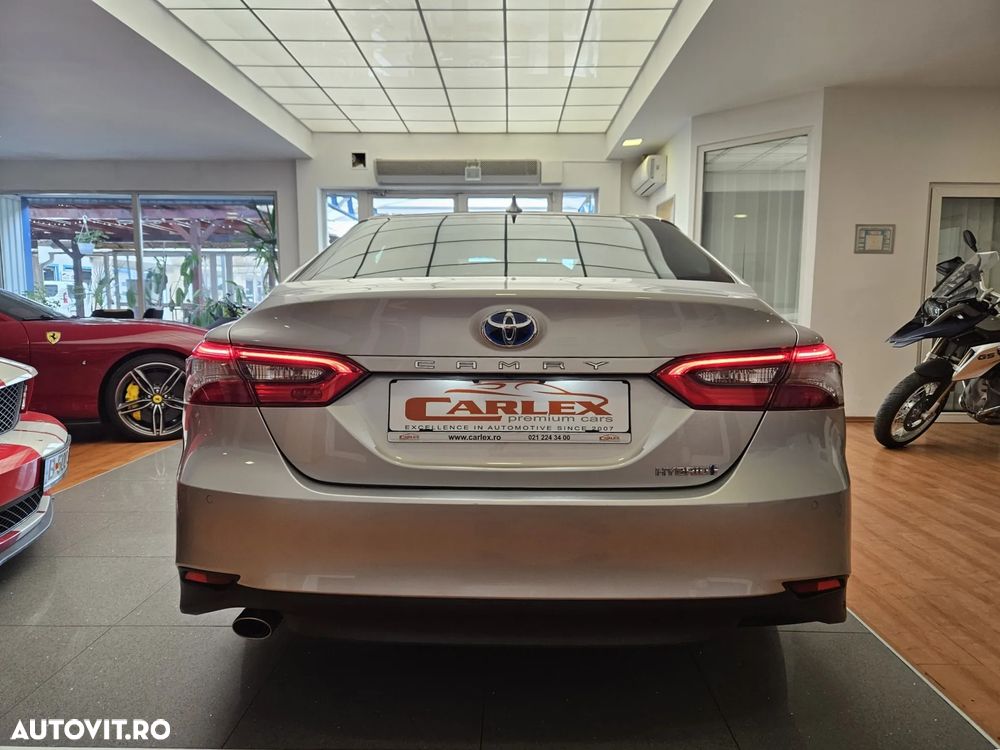 Toyota Camry 2.5 Business - 7