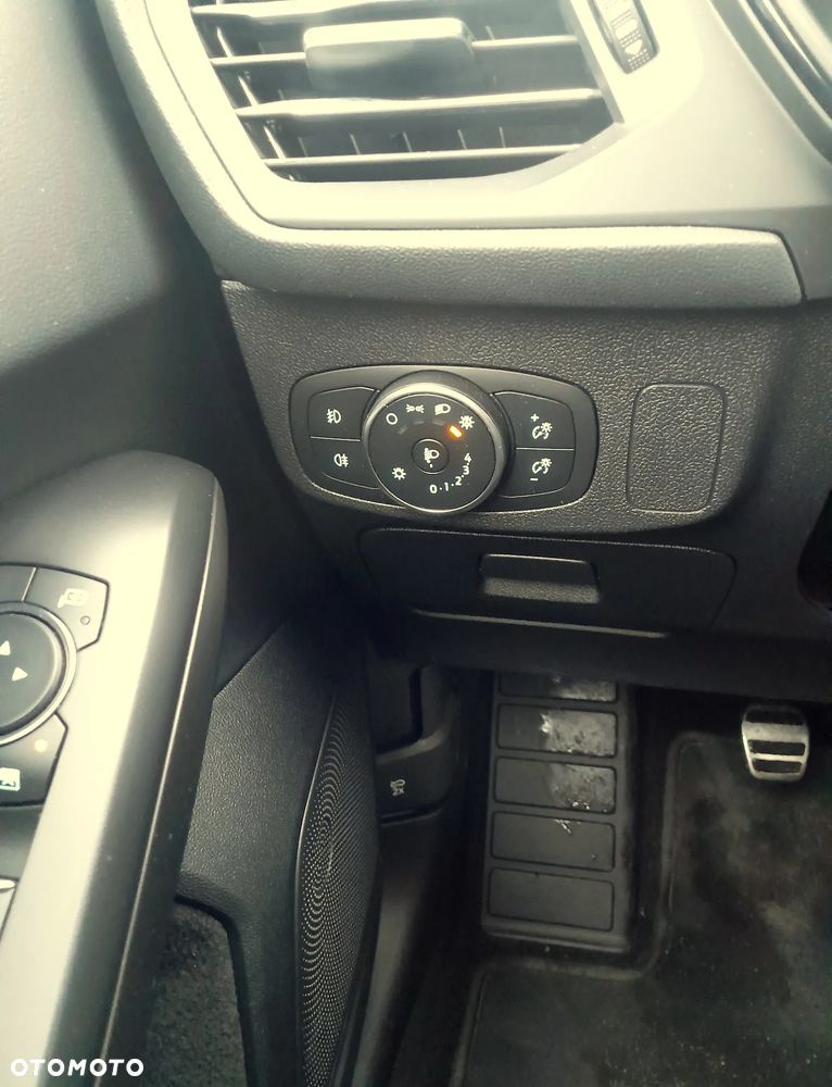 Ford Focus 1.5 EcoBlue STart-Stopp-System TREND - 21