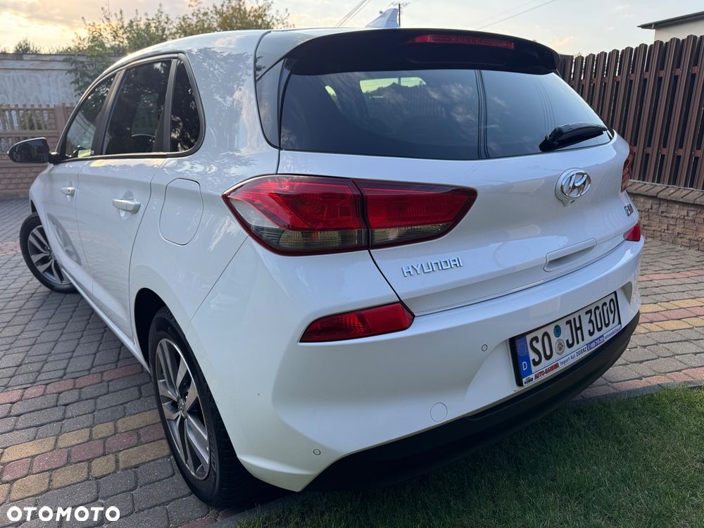 Hyundai i30 1.4 GO Plus - 4