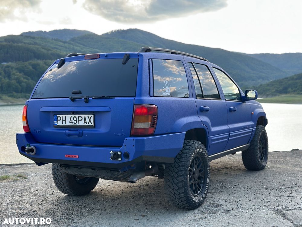 Jeep Grand Cherokee - 3