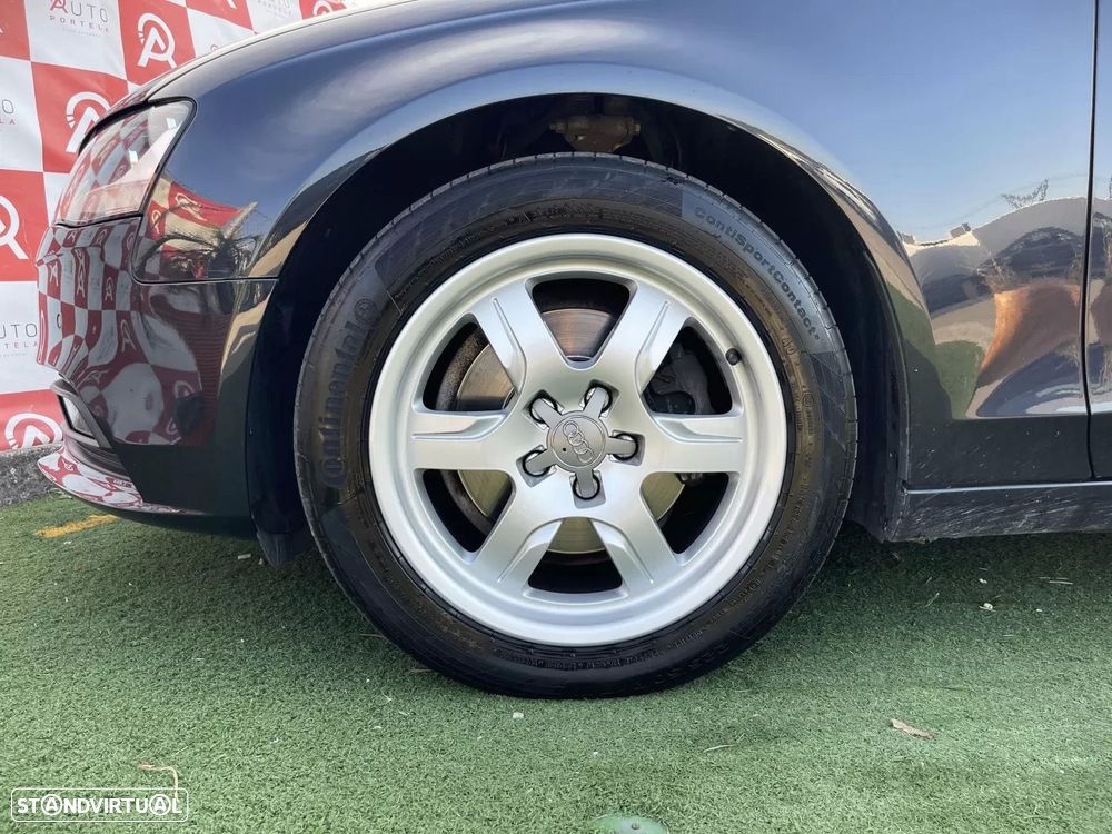 Audi A4 Avant 2.0 TDi - 7