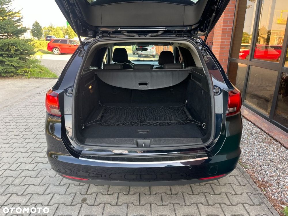 Opel Astra 1.4 Turbo Edition - 26