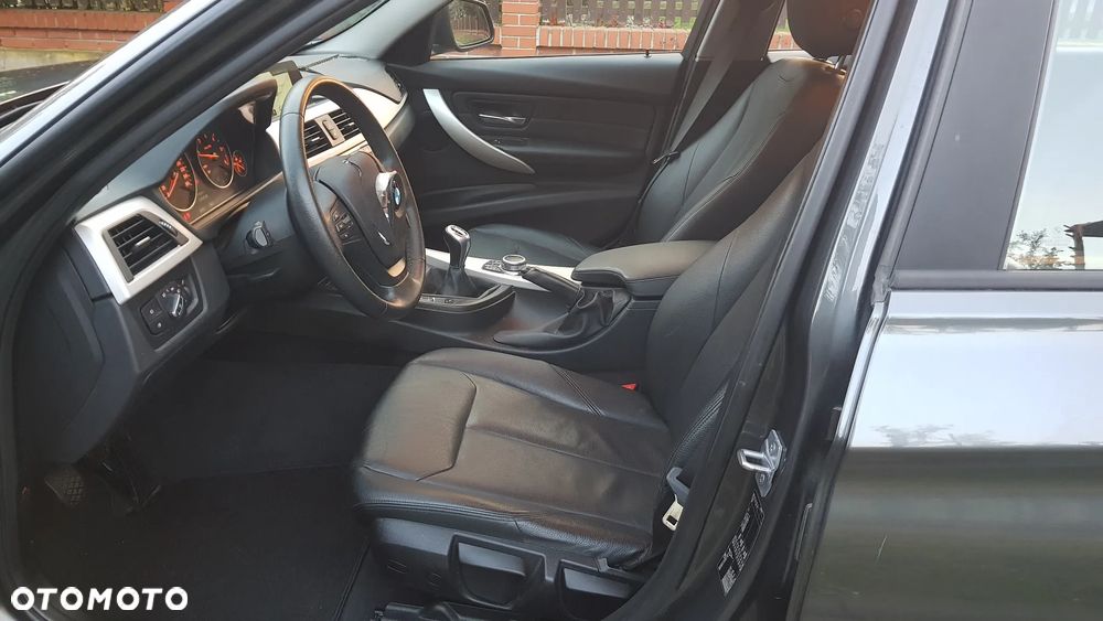 BMW Seria 3 - 29