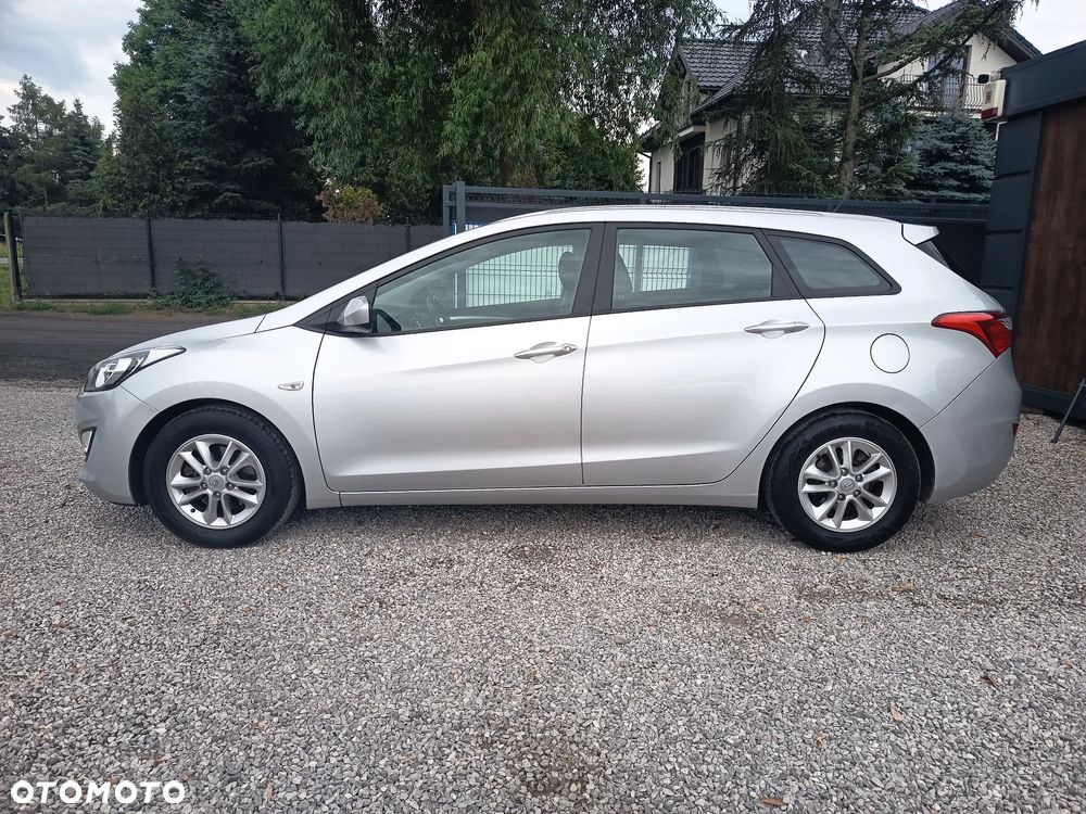 Hyundai i30 1.4 Comfort - 4