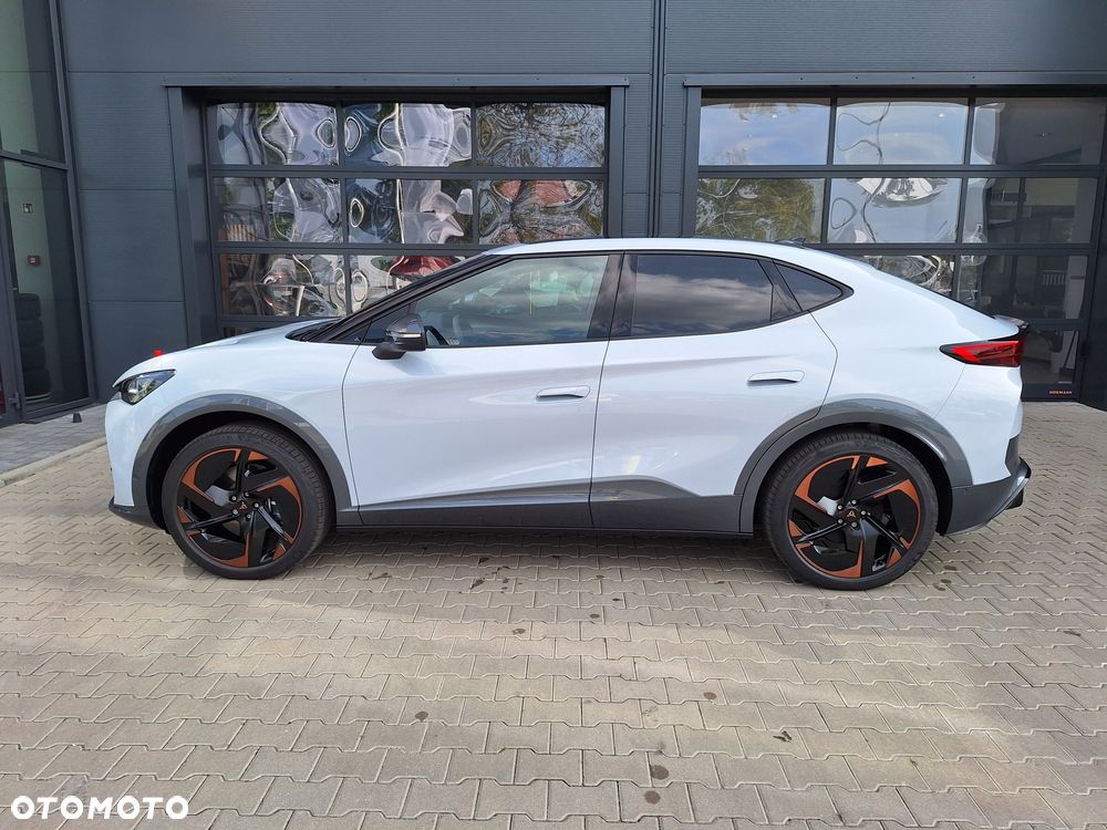 Cupra Tavascan - 5