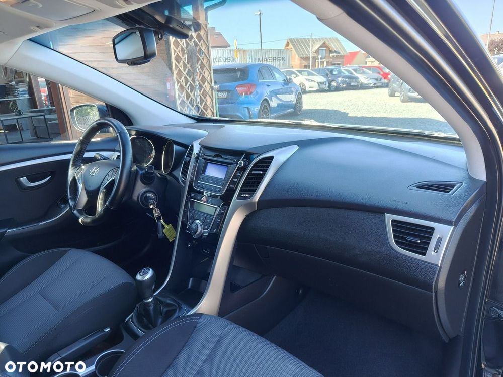 Hyundai i30 1.6 CRDi BlueDrive Comfort - 20