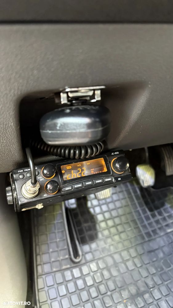 Ford Focus 1.6i Trend - 26