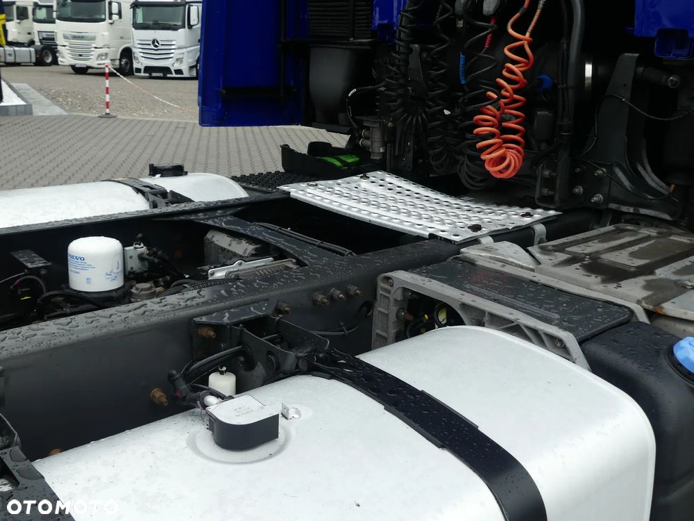 Volvo FH4 460 / EURO 6 / AUTOMAT / STANDARD / - 16