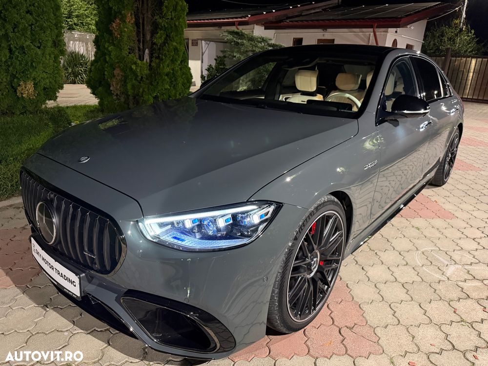 Mercedes-Benz S 63 AMG - 34