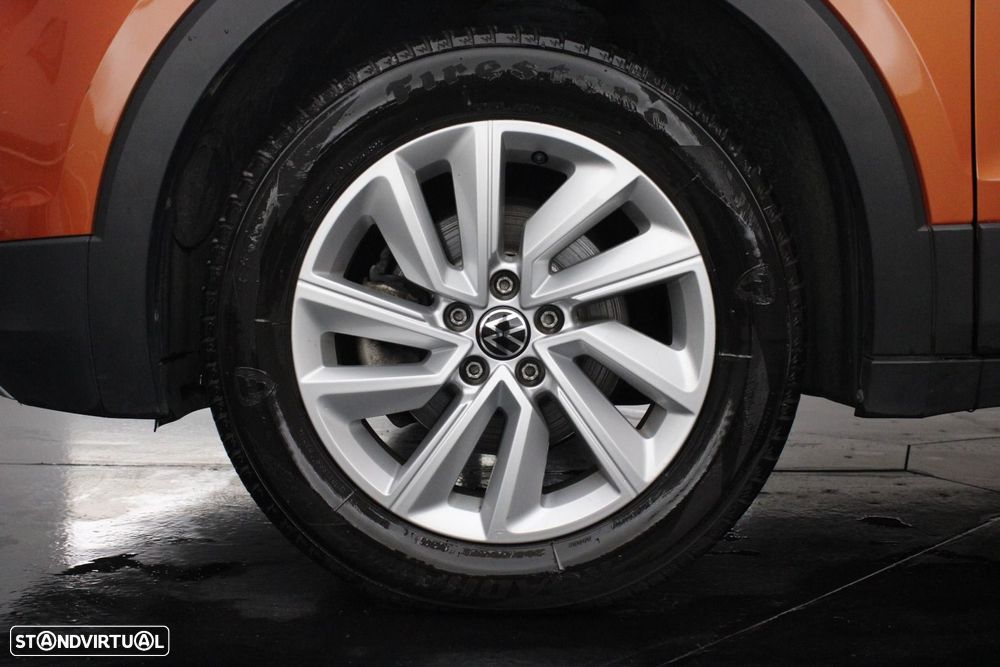 VW T-Cross 1.0 TSI Life - 32