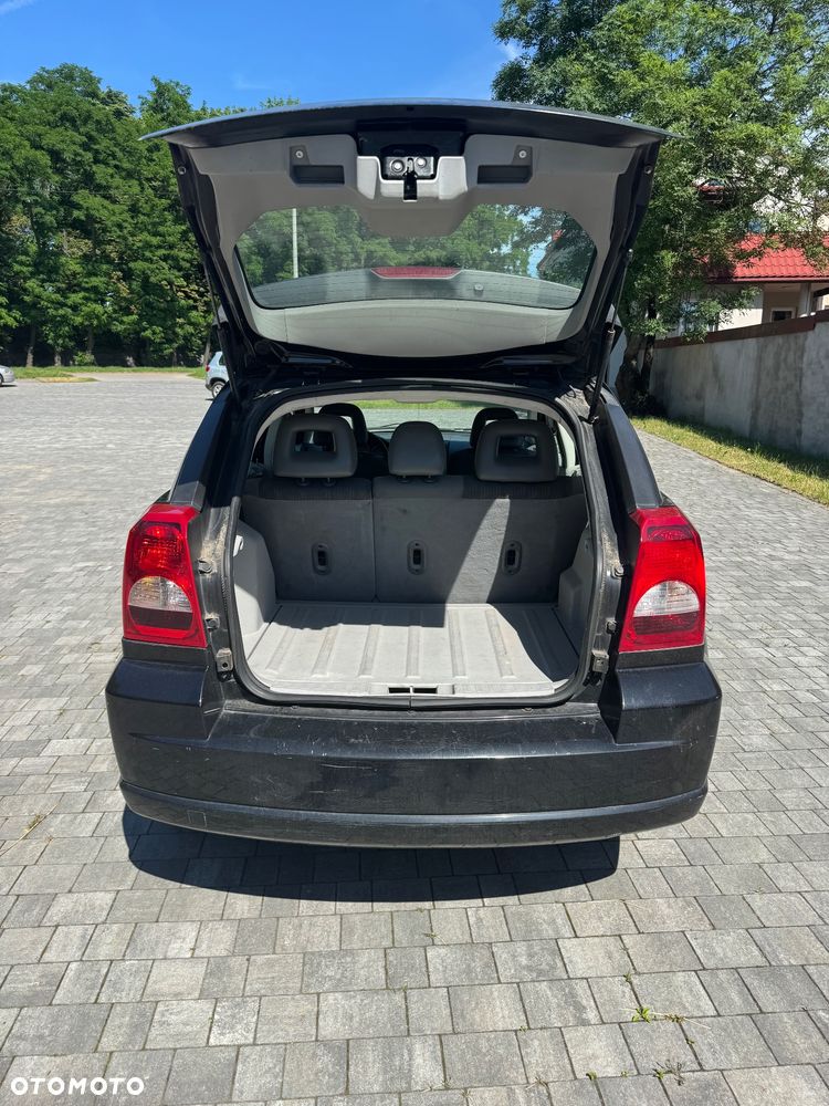Dodge Caliber 1.8 SXT - 2