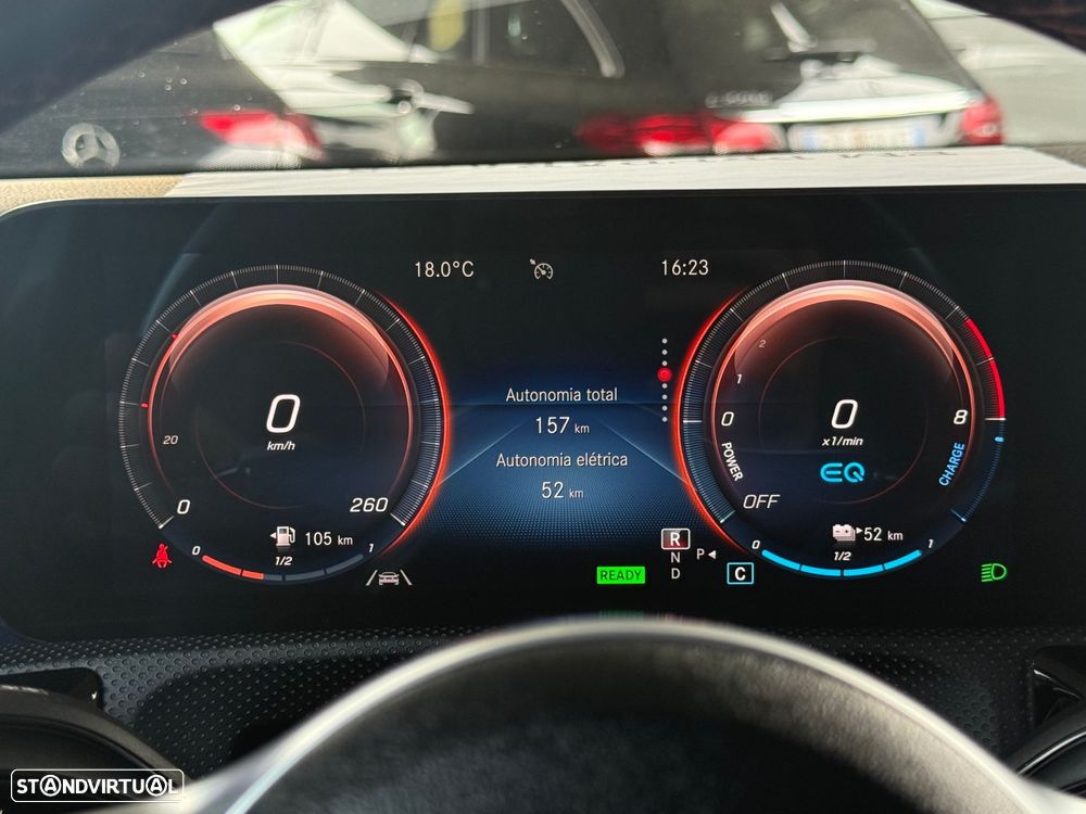 Mercedes-Benz A 250 e AMG Line - 57