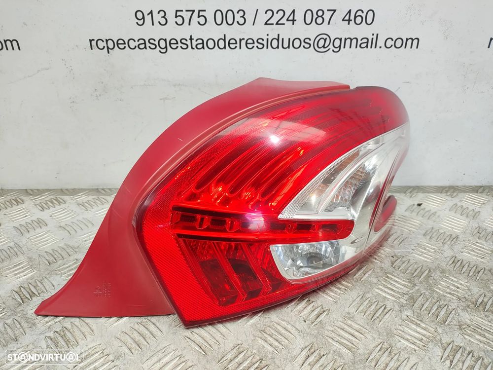 Farolins traseiros trás esquerdo direito LED originais Peugeot 208 Mk1 Fase 1 de 2012 a 2015 - 12