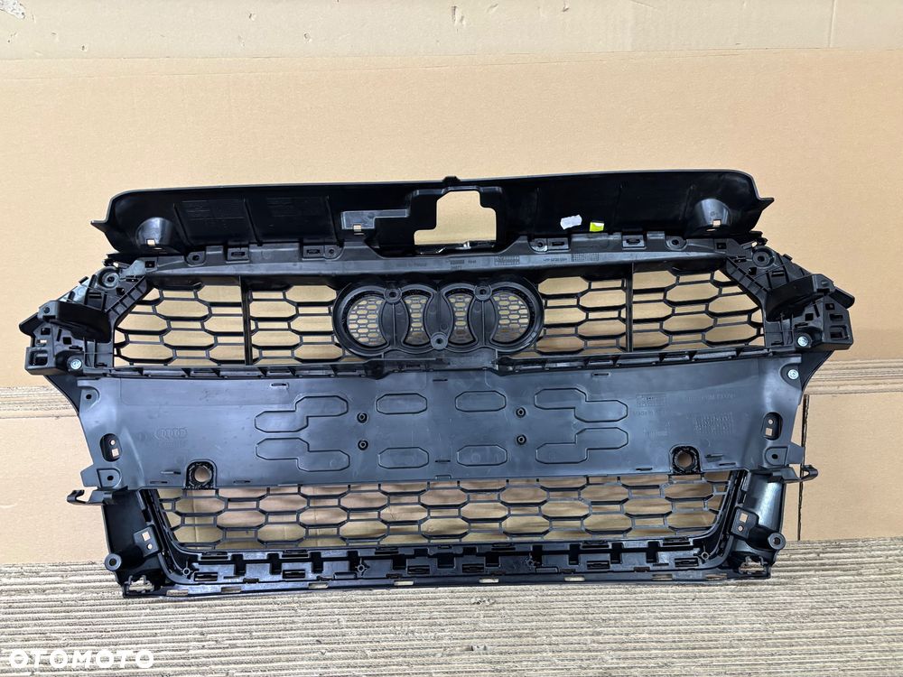 Audi RS3 8V5 lift Atrapa chłodnicy ,Grill - 2