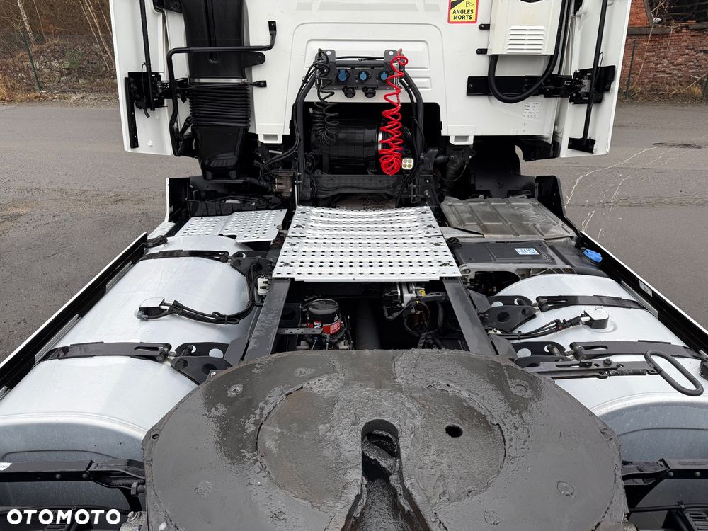 Renault T480 *SLEPPER CAB* KLIMA POSTOJOWA* LODOWKA* 315/70* 2 BAKI* Z Francji - 10