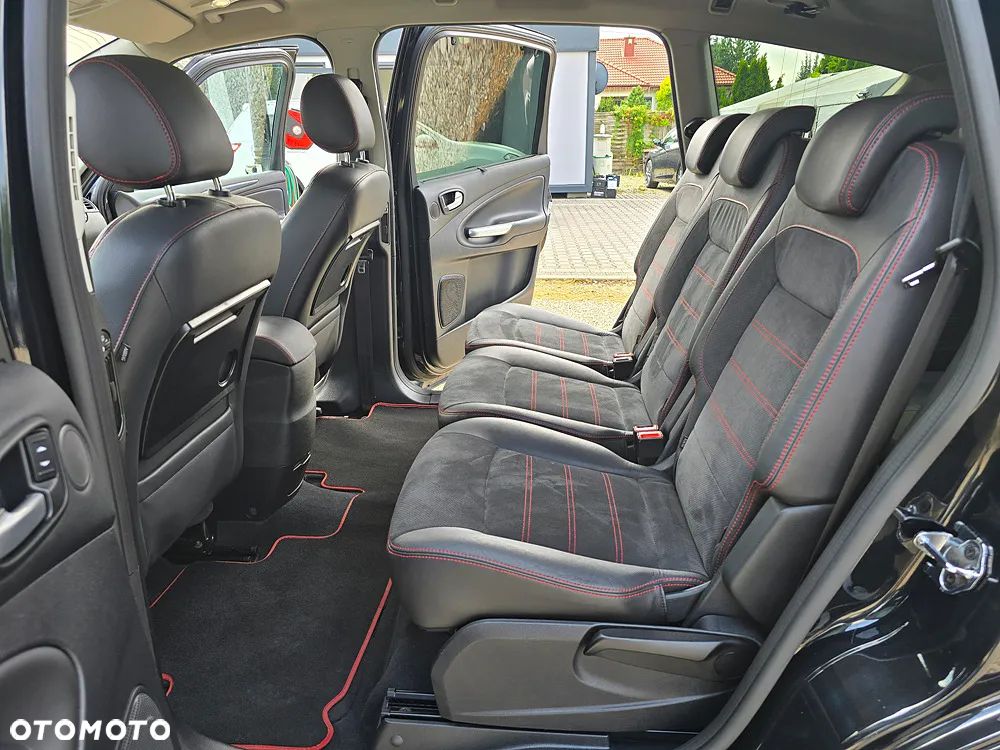 Ford S-Max 2.0 TDCi DPF Titanium - 18