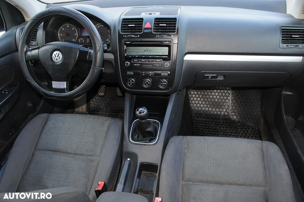 Volkswagen Golf Plus 1.9 TDI Comfortline - 7