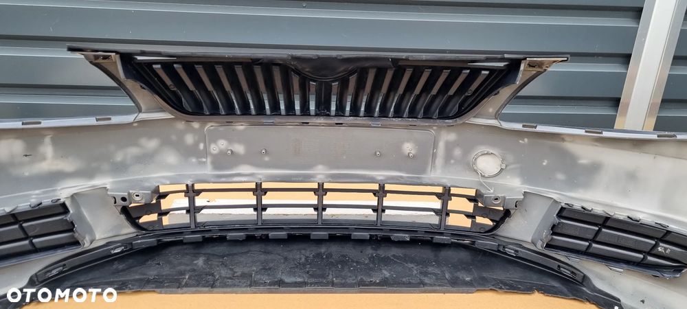 Skoda Fabia II Lift 2010- zderzak przód oryginał MG178 - 8