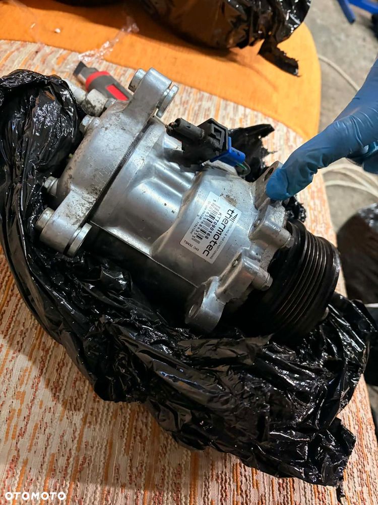 Kompresor klimatyzacji ( Vw,Audi,Seat,Skoda) - 2