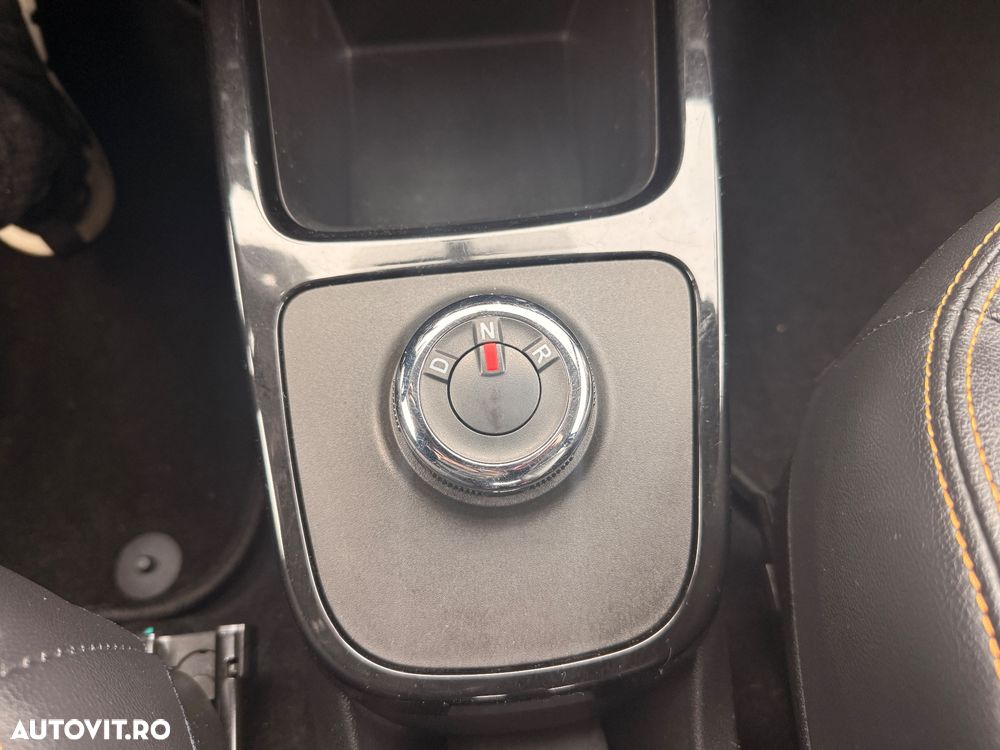 Dacia Spring Comfort Plus - 12