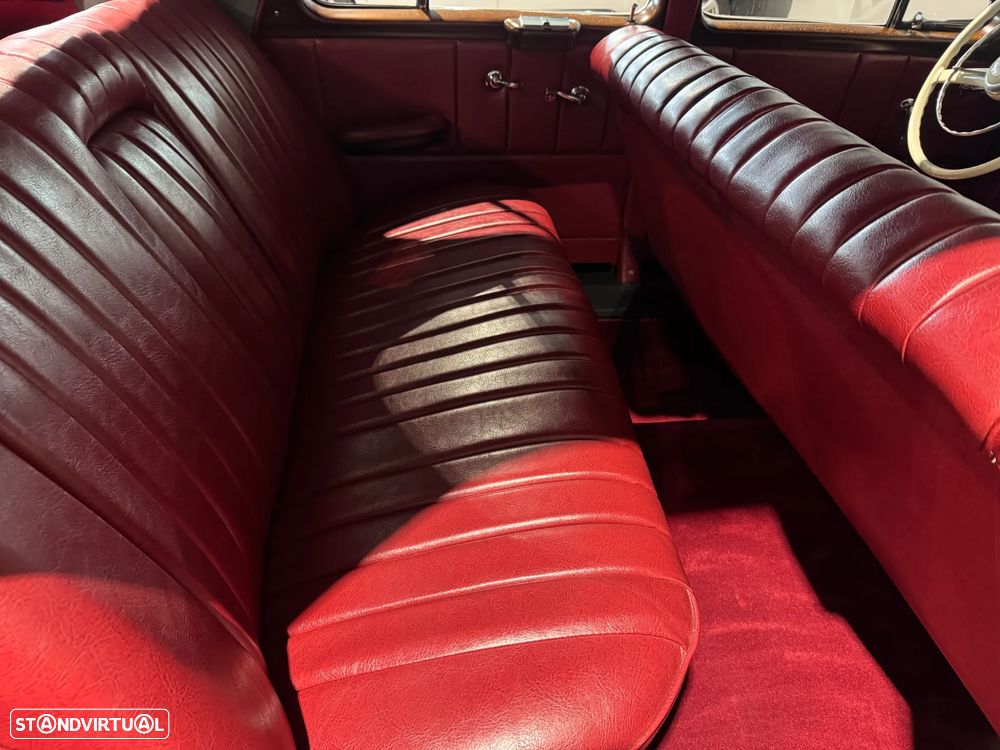 Mercedes-Benz MB180 - 46