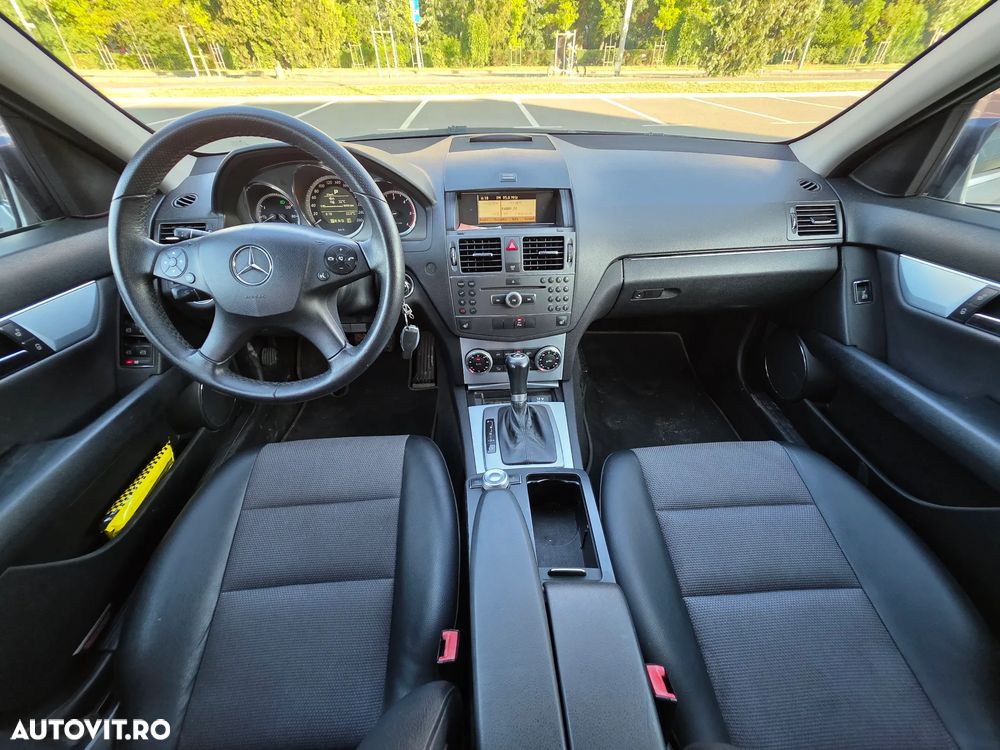MERCEDES-BENZ C-Class 2010 — imagine 6