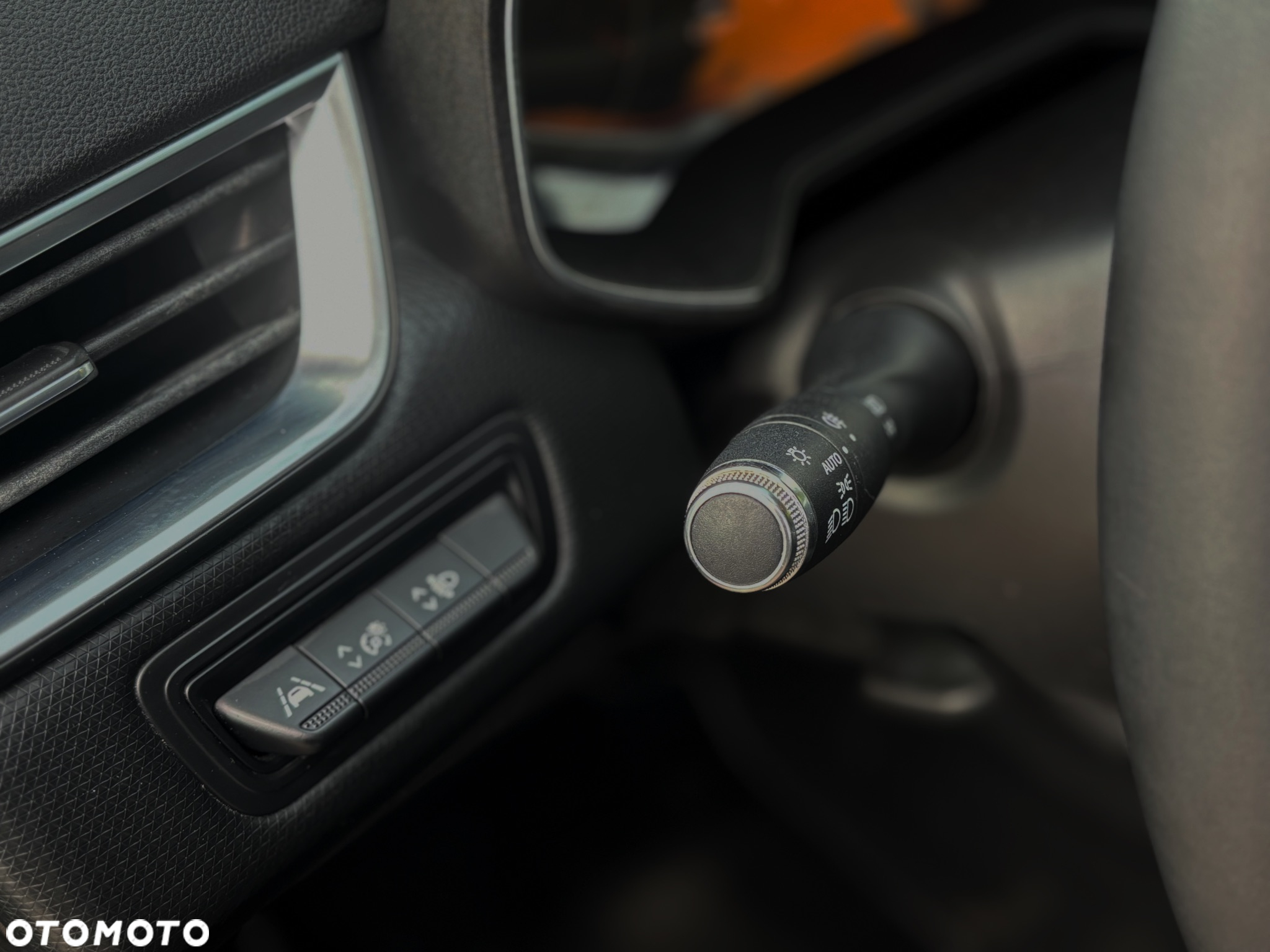 Renault Clio SCe 75 EXPERIENCE - 13