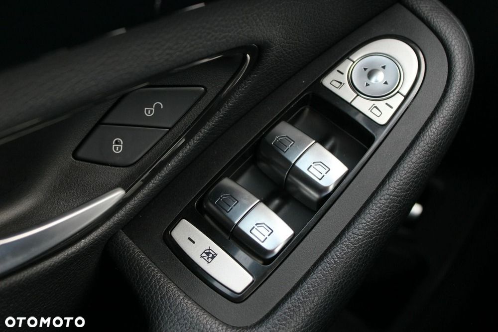 Mercedes-Benz Klasa C 200 d 9G-TRONIC Exclusive - 23