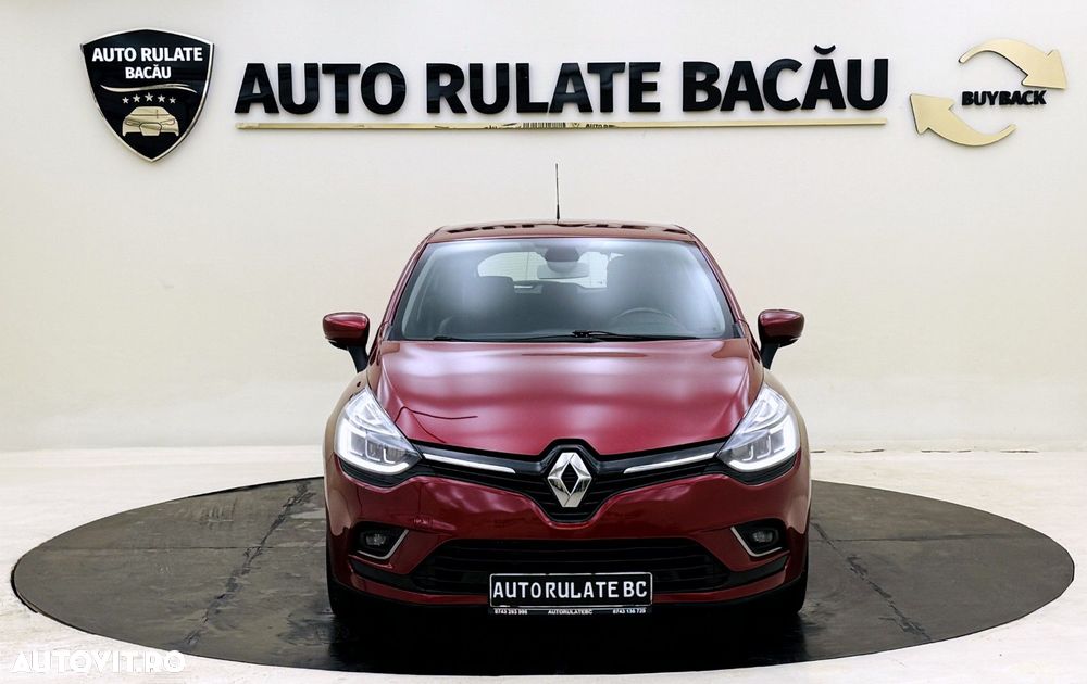 Renault Clio - 10