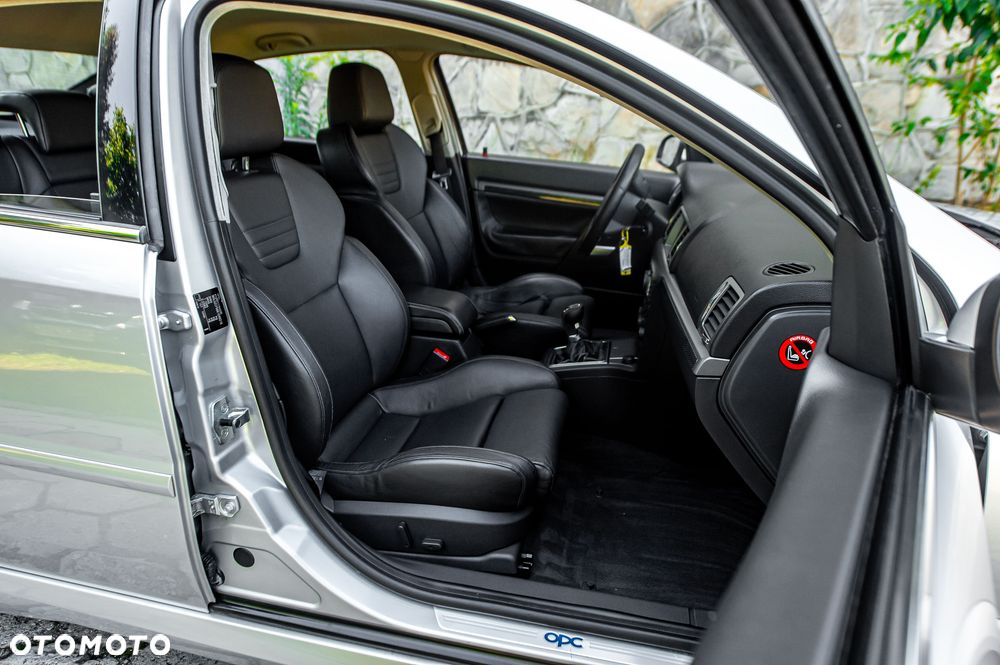 Opel Vectra OPC - 16