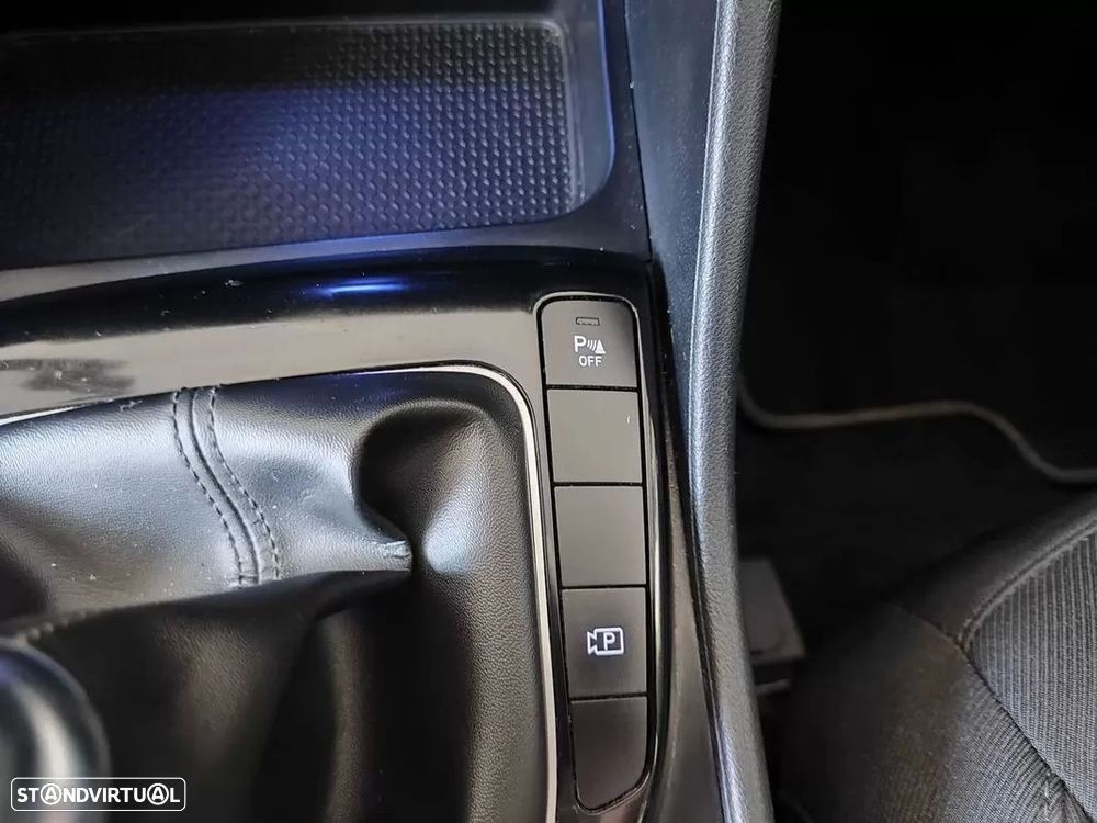Hyundai Tucson 1.6 CRDi Premium - 29