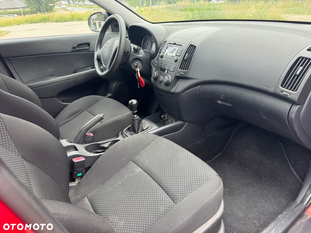 Hyundai i30 1.4 Classic - 11