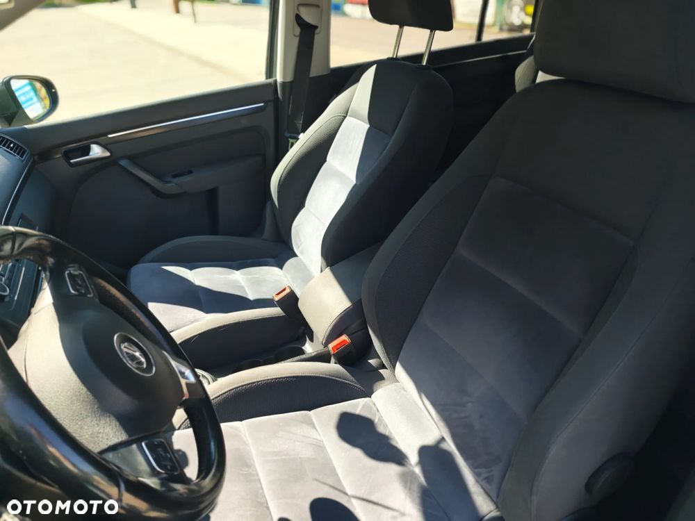 Volkswagen Touran 1.4 TSI Highline - 12