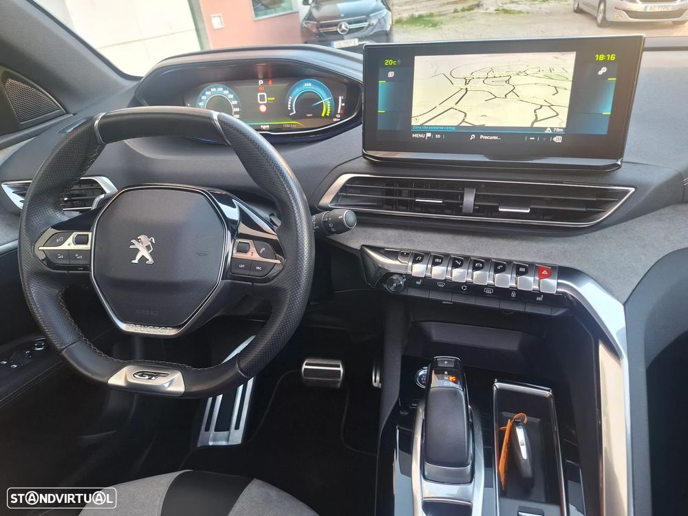 Peugeot 3008 1.6 Hybrid4 GT Pack e-EAT8 - 12