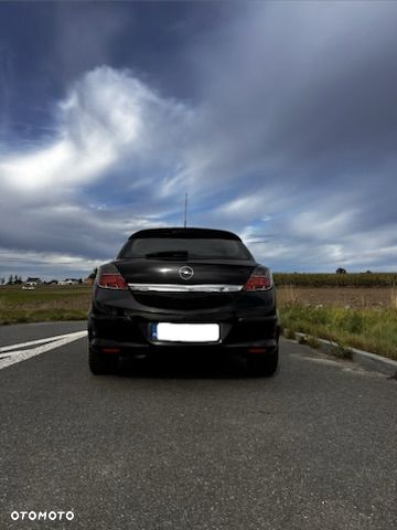 Opel Astra - 4