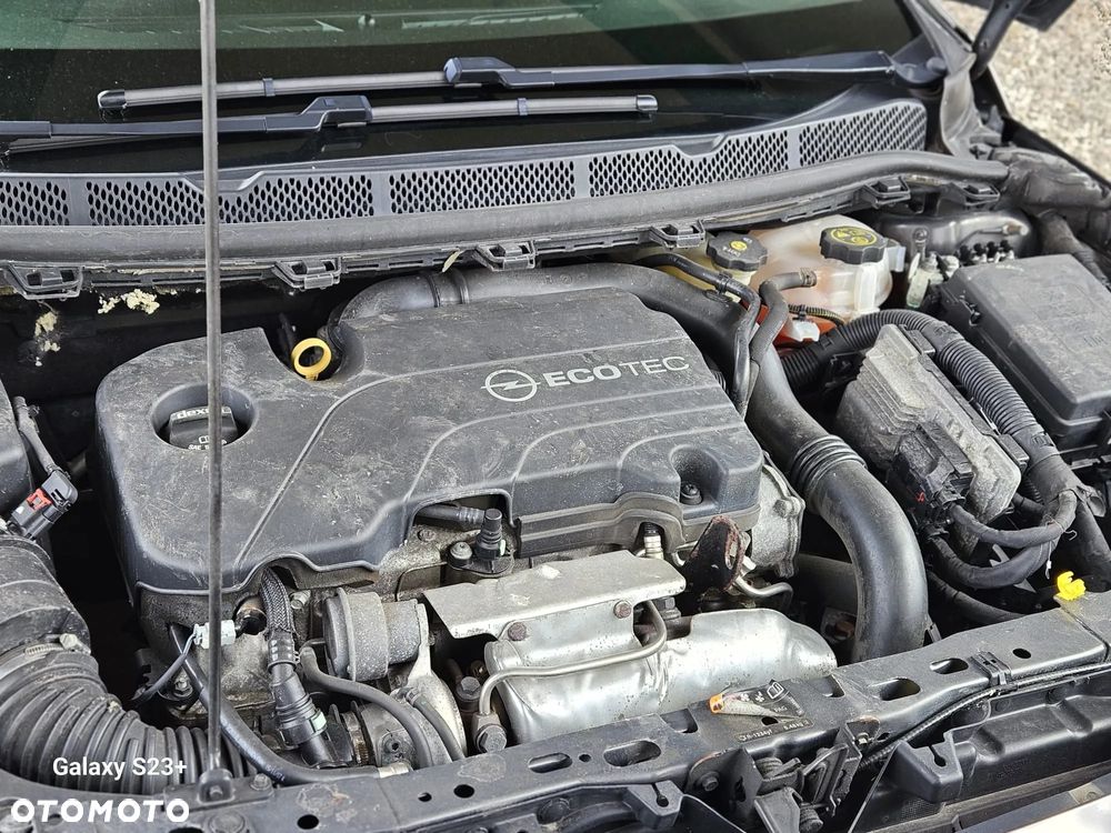Opel Astra 1.4 Turbo Sports Tourer 120 Jahre - 12