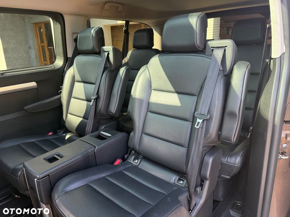 Peugeot Traveller 2.0 BlueHDi Long Business Vip - 16