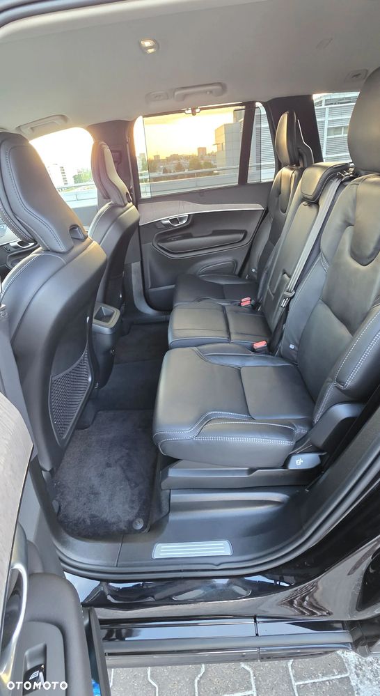 Volvo XC 90 B5 D AWD Plus Dark - 7