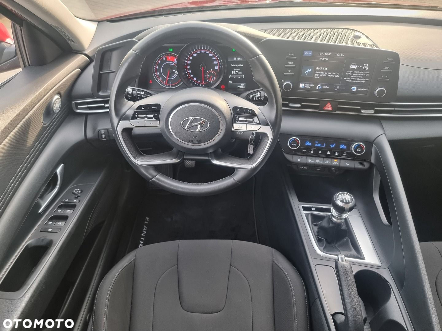 Hyundai Elantra 1.6 Smart - 26
