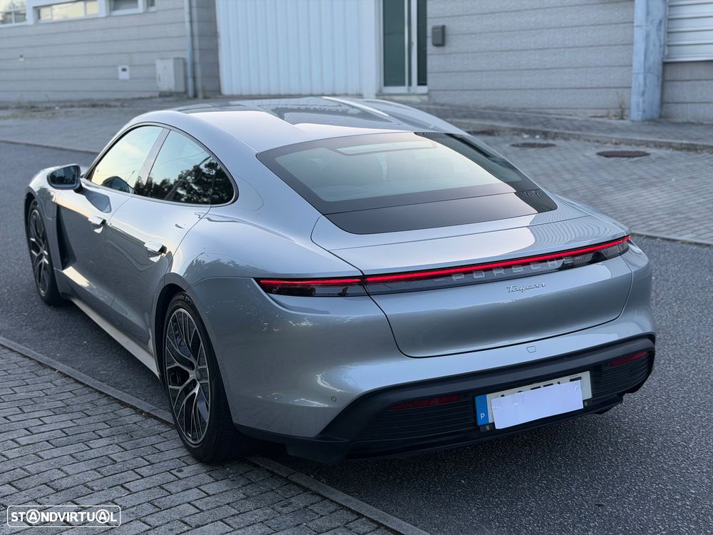 Porsche Taycan Standard - 25