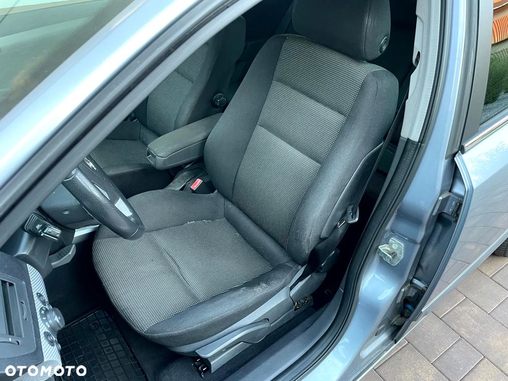 Opel Astra 1.8 Sport - 12