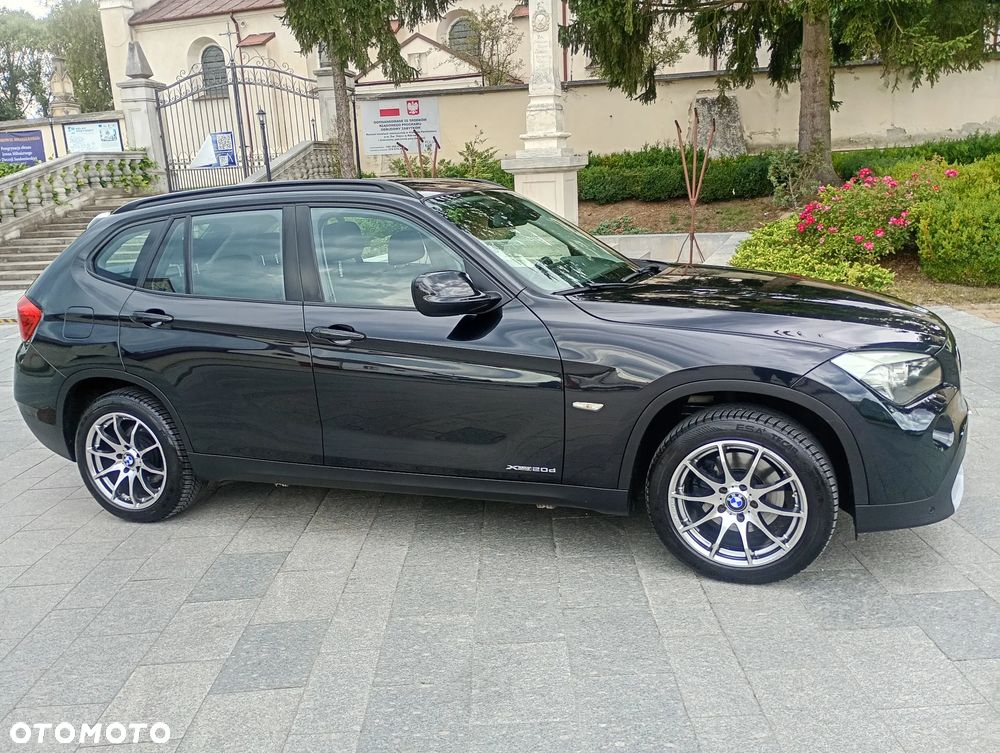 BMW X1 xDrive20d - 17